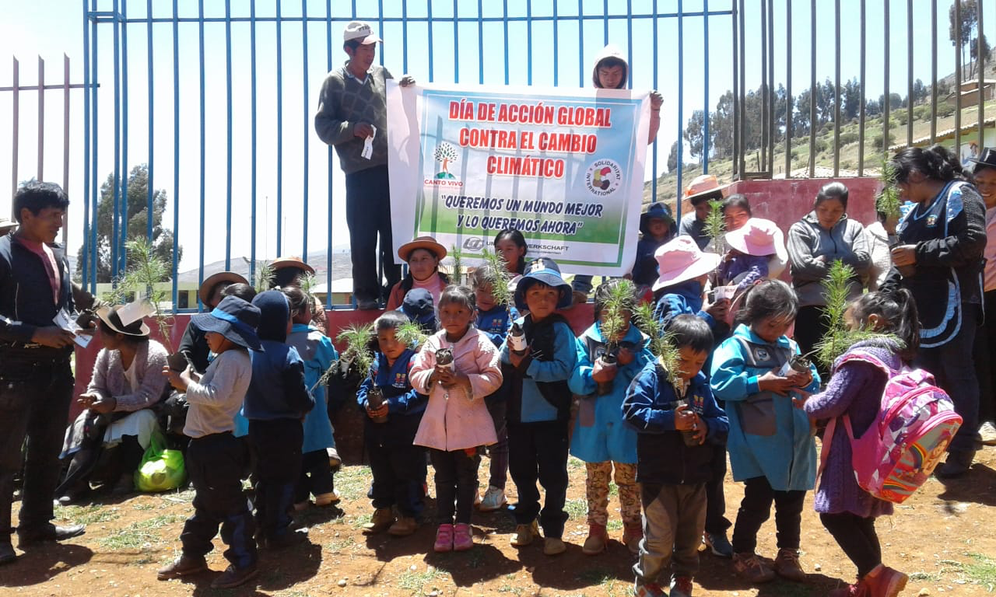 Peruanische Kinder protestieren