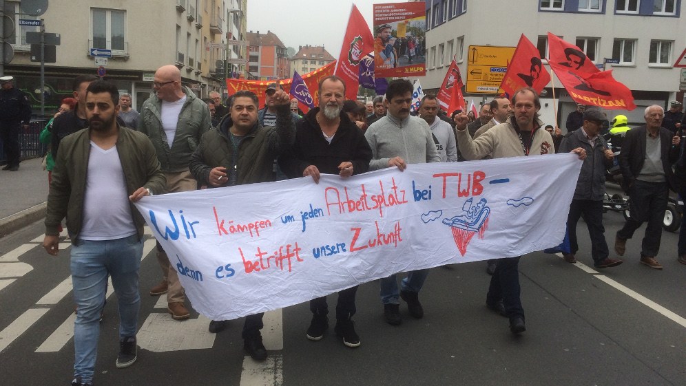 In Hagen setzten die Kolleginnen und Kollegen von TWB durch, dass sie auf der DGB-Kundgebung reden konnten (Foto: RF)