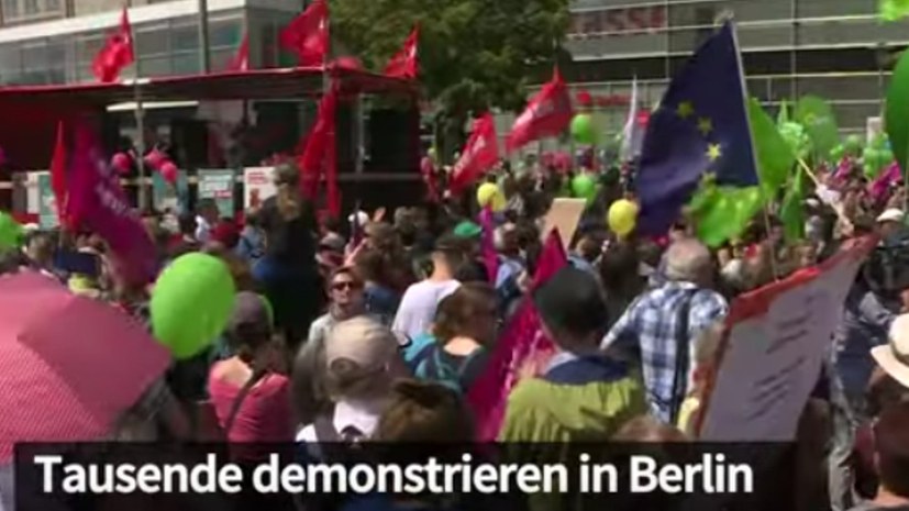 Großer Protest gegen Nationalismus