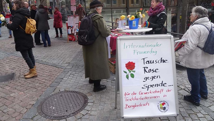 Tausche Rose gegen Spende