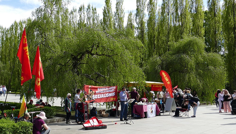 Kundgebung in Berlin im Treptower Park (rf-foto)