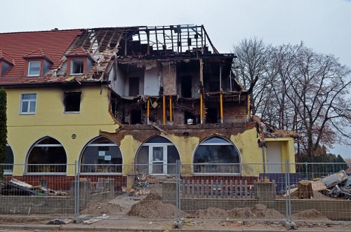 Verwicklung des Staatsapparates endlich aufklären