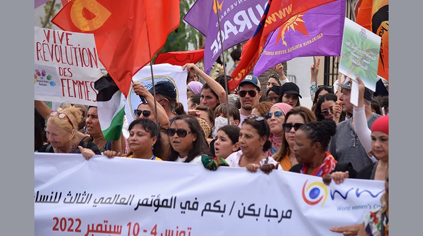 Solidarität mit den Frauen aus der ganzen Welt!