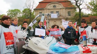 Neue Krankenhaus-“Reform“-Pläne fordern gemeinsamen Kampf mit den Arbeitern und Angestellten im Gesundheitswesen heraus!