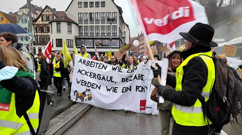 Tarifrunde: Keine Spaltung zwischen Kommunal- und Landesbeschäftigten