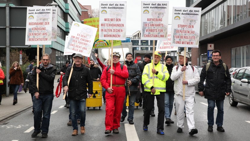 18. Demonstration gegen die Politik der verbrannten Erde