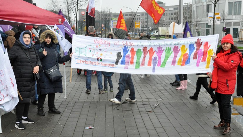 15.000 Menschen demonstrieren „Zusammen gegen Rechts“