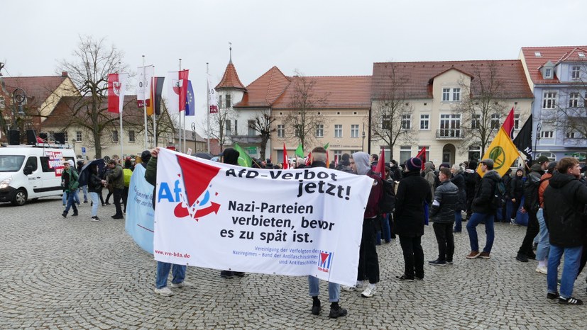 Proteste und Demo gegen den Landesparteitag der AfD in Jüterbog/Brandenburg