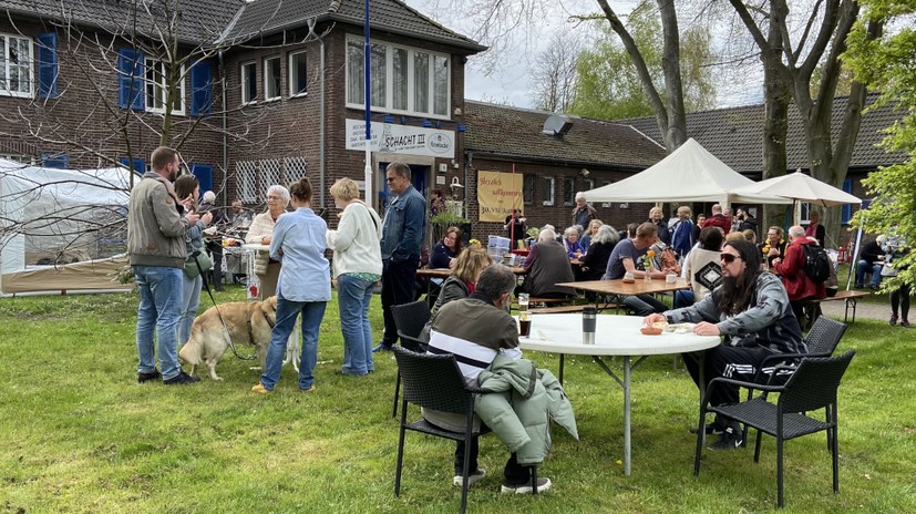 Erst zünftig Skat spielen - dann auf zum Familienfest