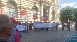 Kämpferische kulturvolle Demonstration für Flüchtlingsrechte