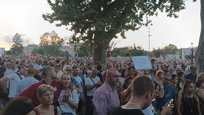 Erneute Massenproteste gegen Umweltvergiftung und Regierung