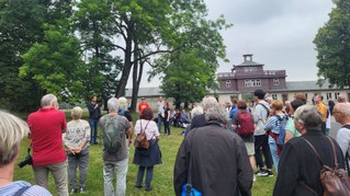 Ehrenvolles Gedenken an Ernst Thälmann auf der Gedenkstätte KZ Buchenwald