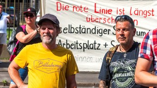 Der kämpferische Geist unter den Industriearbeitern ist erwacht!