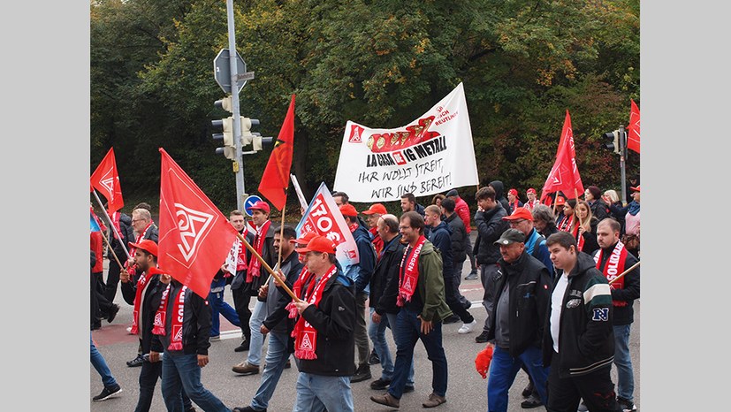 6000 kampfbereite Metaller zeigten, wo der Hammer hängt