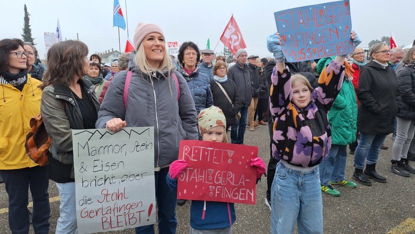 MLGS bei der Kundgebung für den Erhalt des Stahlwerks in Gerlafingen, Solothurn