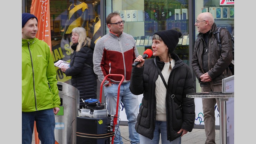 Gabi Fechtner und Ursula Renner machen Wahlkampf am Bodensee