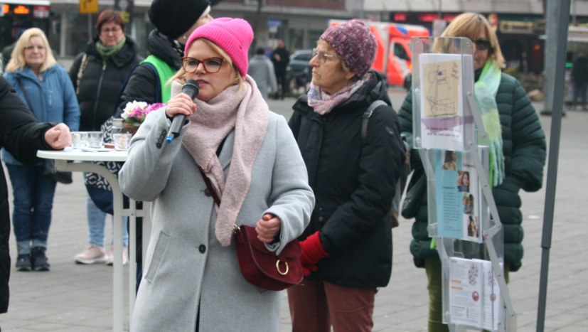 Gegen frauenfeindliche Politik der AfD