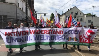 Offener Machtkampf im westlich-imperialistischen Lager