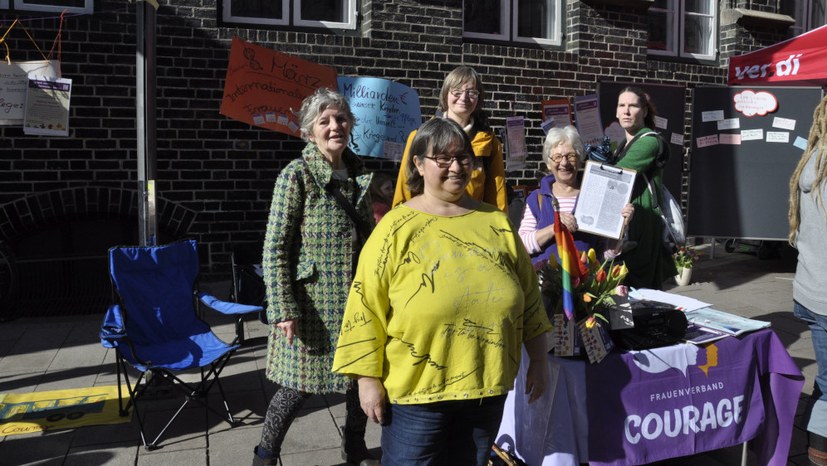 Lübeck: Aktionseinheit zum Internationalen Frauentag