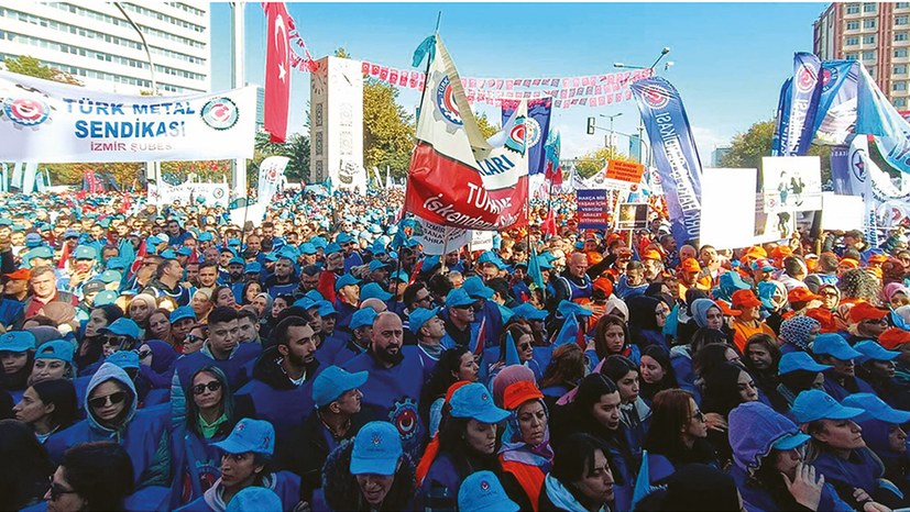Hunderttausende auf den Straßen für Demokratie - Kampf gegen die faschistische Diktatur!