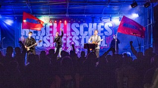 Stets up to date: Die Festivalhomepage