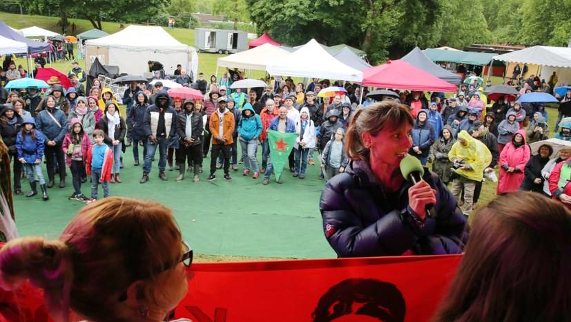 Bewegende internationalistische Highlights, tolle Musik und einige Sonnenstrahlen