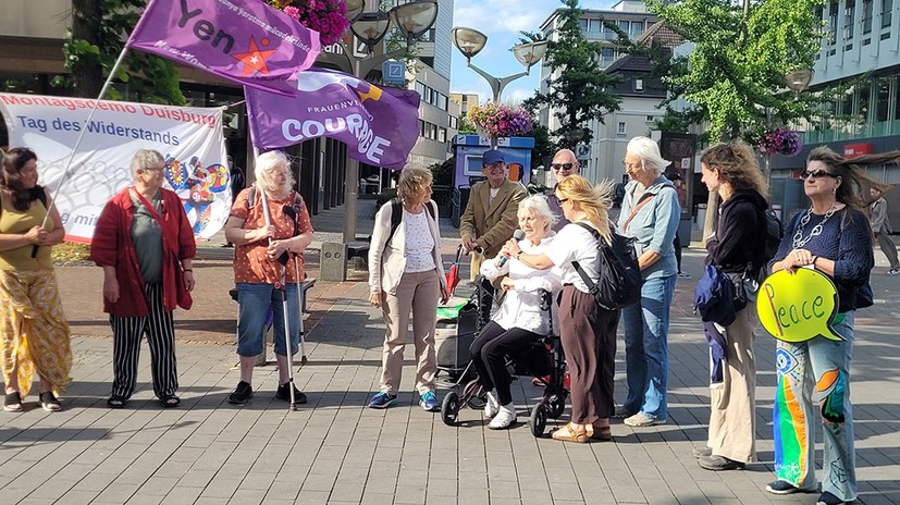 Aktualisiert 25.6. - Auftakt zu bundesweiten Aktivitäten gegen einen Dritten Weltkrieg - in Halle Polizeiübergriff gegen Frank Oettler
