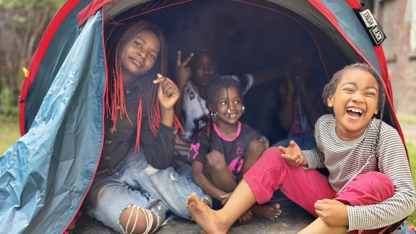 Sponsorenessen und Probezelten für das Sommercamp