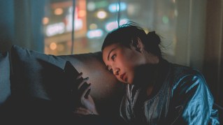 „Gemeinsam einsam“ – Keine Perspektive für die Jugend!