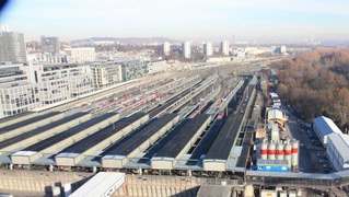 Entlastung vom Autoverkehr: Mehr Bahn - Mehr Zukunft