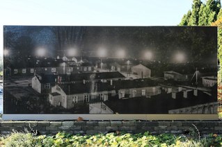 Kreuzfahrtschiffe treffen auf antifaschistisches Gedenken