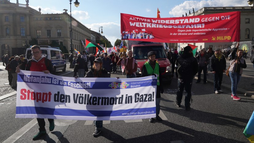 Große Friedens-Demos mit klarer Abgrenzung gegen Faschismus und Rassismus