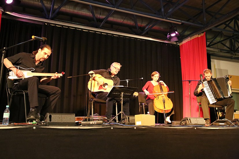 Das Konzert der Band „Die Grenzgänger“ zum Bauernkrieg im Kultursaal in Gelsenkirchen