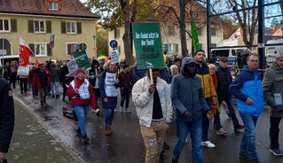 Antifaschistische Kundgebung gegen AfD-“Bürgerdialog“