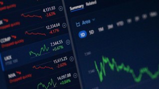 Börsen-Grollen kündigt KI-Beben an