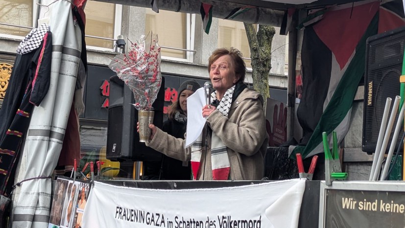 Schwerpunkt zum Tag gegen Gewalt an Frauen