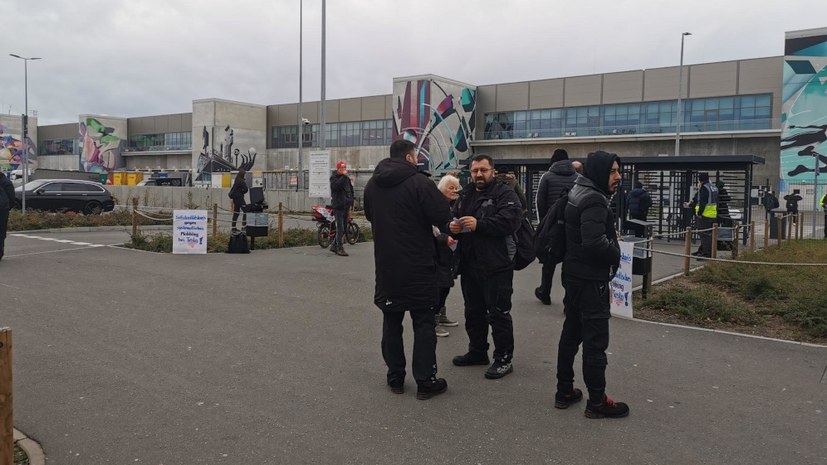 Tesla: Kundgebung des Solikreises zum anstehenden Prozess stieß auf Interesse