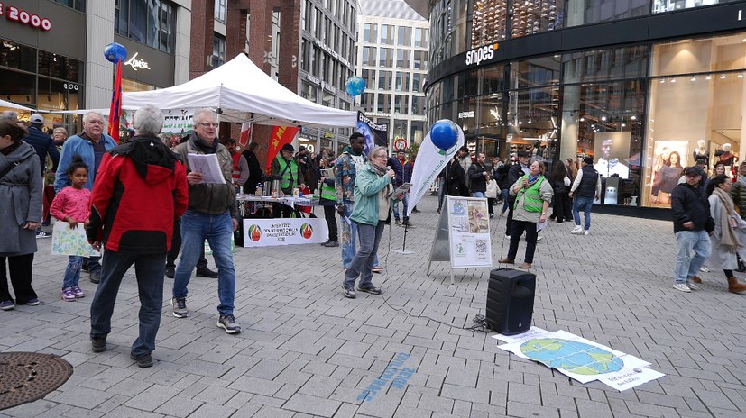 Ulm: Lebendige, vielfältige Kundgebung