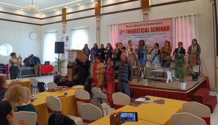 Theoretisches Seminar der Weltfrauenkonferenz - Auftakt mit nepalesischer Zeremonie