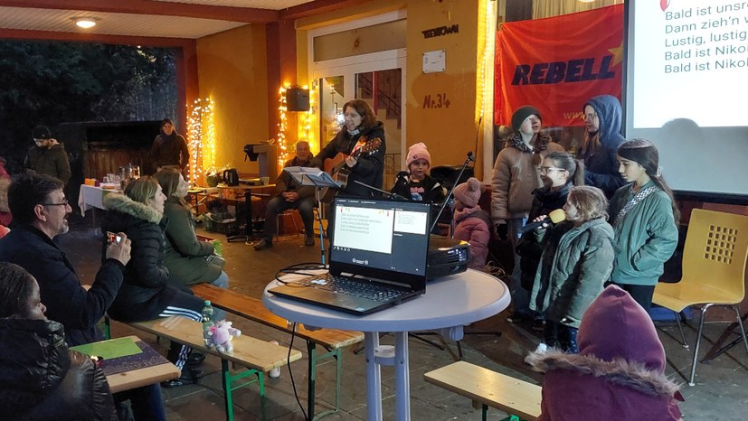 „Ziemlich coole Nikolausfeier mit Spaß, Liedern und Kakao“
