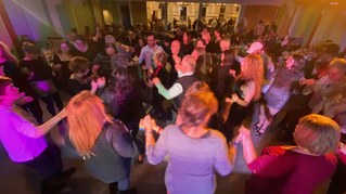 Zwei Mal Aufforderung zum Aufbruch 2026 - unterschiedlicher könnten sie nicht sein!