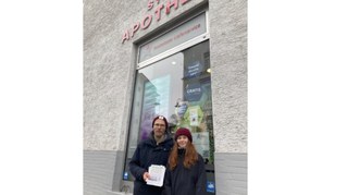 Solidarität mit "Gaza soll leben" bei Apotheken