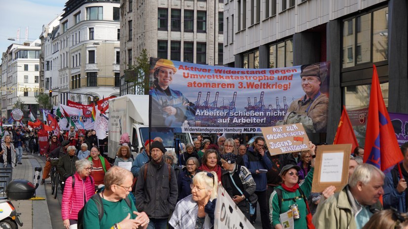 Kampf der Aufrüstung und Militarisierung von Europas Häfen für den Weltkrieg