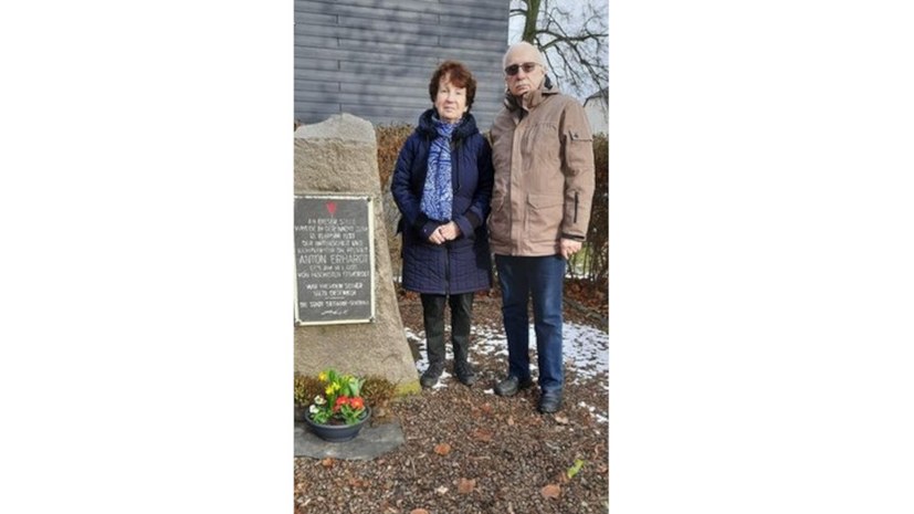 Ehrendes Gedenken für den Kämpfer gegen den Faschismus, Anton Erhardt