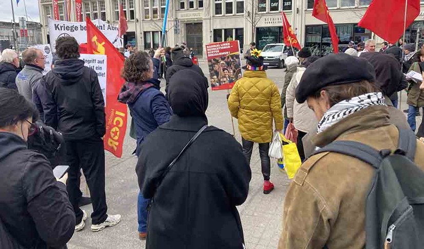 Israel und USA setzen Angriffe fort - Chamenei und Ahmadinedschad tot - Antikriegsproteste entwickeln sich international