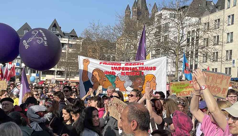 „Nein, unsere Töchter und Söhne bekommt ihr nicht für Eure Kriege!“