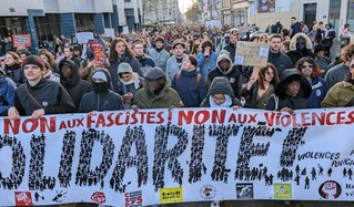 Frankreich: Lautstarke Proteste gegen Rassismus, Faschismus und Krieg