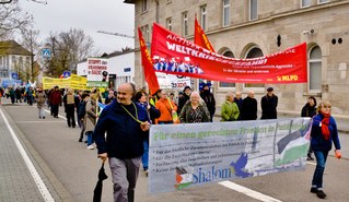Imperialistische Kriege und Militarisierung am Pranger - Großer Klärungsbedarf