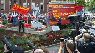 80++ bei Marx und Lenin: „Größte Krise des kapitalistischen Systems!“