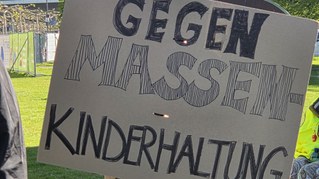 Wir brauchen keine „Kindermassenhaltung“!